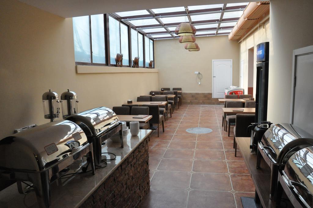 Holly'S Hostel Чэнду Экстерьер фото