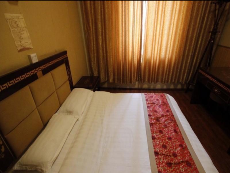 Holly'S Hostel Чэнду Экстерьер фото