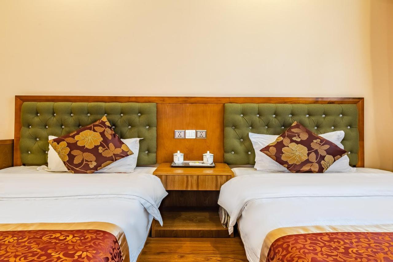 Holly'S Hostel Чэнду Экстерьер фото
