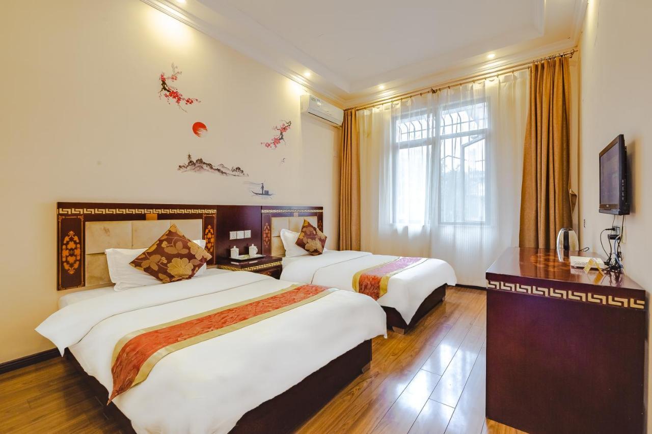 Holly'S Hostel Чэнду Экстерьер фото